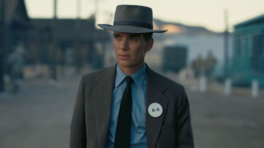Oppenheimer es la segunda película clasificación R más taquillera de la&nbsp;historia