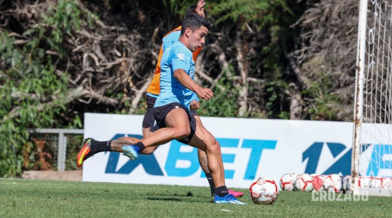 Los detalles que ya tendrían cerrado al nuevo DT de la UC 