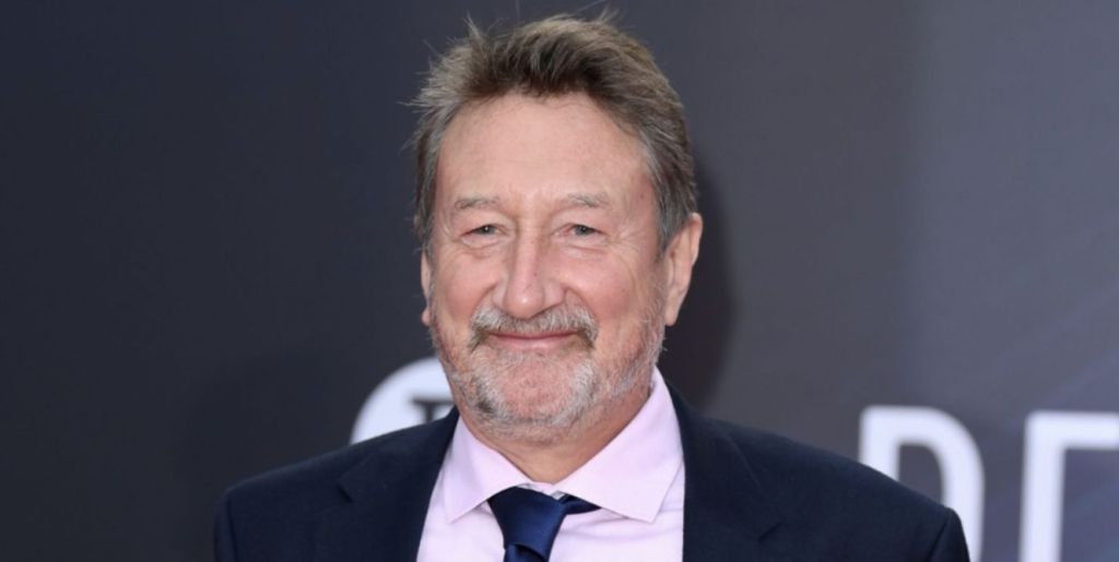 Steven Knight escribirá la próxima película de James&nbsp;Bond